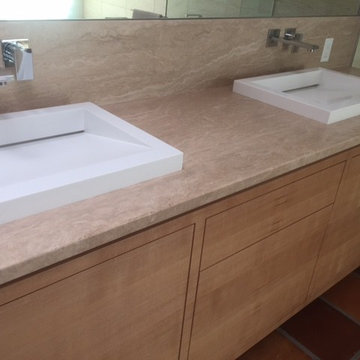 Vein-Cut Tile Modern Bathroom Vanity