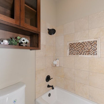 Velencia Court- Guest Bathroom