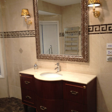 Versace House - Main Bathroom - 2011