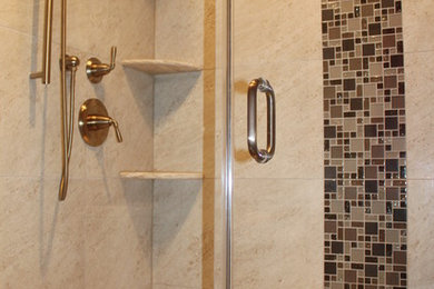 Verticle shower accent tile