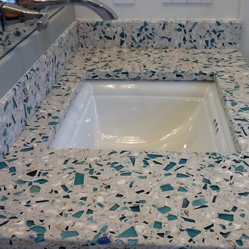 Vetrazzo Bretagne Blue Guest Bathroom