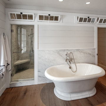 Vintage barn frame addition to Dutch stone house