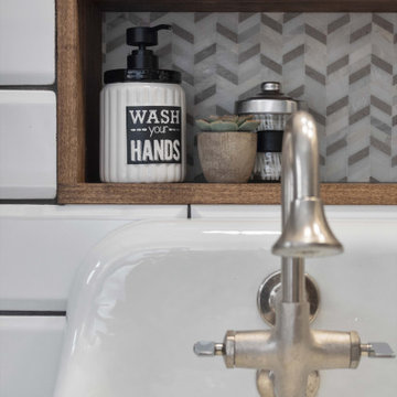 Vintage meets Industrial - Guest Bath