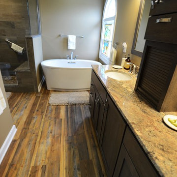 Vinyl Plank Bathroom