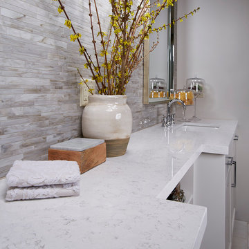 Vittoria White Della Terra Quartz collection Bathroom