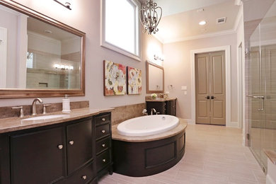 Inspiration for a craftsman bathroom remodel in Houston