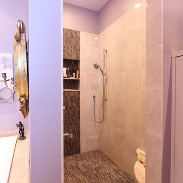 Walk in Shower with Accent Tile and Shampoo Cubbies