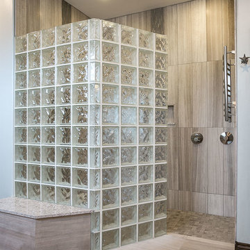 Walk-in Shower with glass blocks