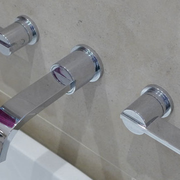 wall mounted bath taps