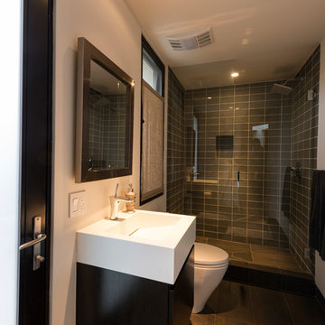 Wallace Ridge Beverly Hills modern luxury home bathroom interior