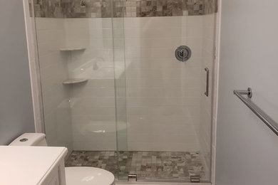 Mid-sized trendy master bathroom photo in Philadelphia with granite countertops