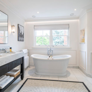 Classic bathroom in London.