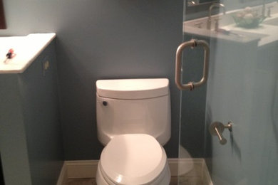 Example of a minimalist bathroom design in DC Metro