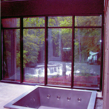 Waterfall House hot tub
