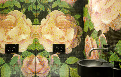 10 Inspiring Ways to Wow With Your Powder Room