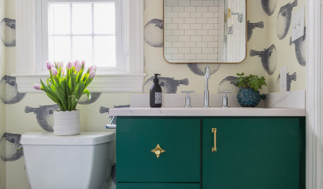 Bathroom of the Week: A Tiny but Fun and Timeless Kids' Bathroom