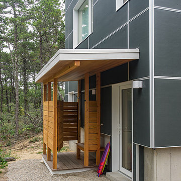 Wellfleet Modern House - Outdoor Shower