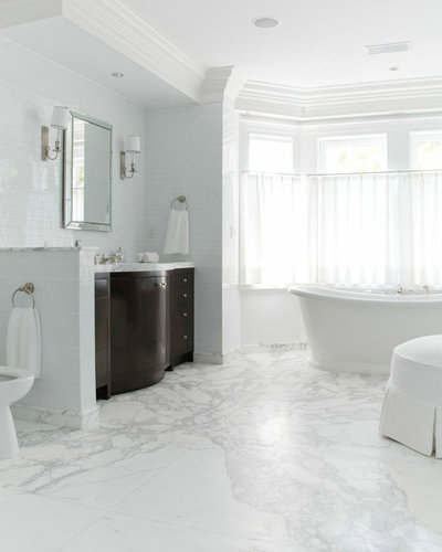 Traditional Bathroom by Diana Sawicki Interior Design Inc.