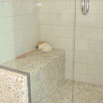 White Pebble Floor