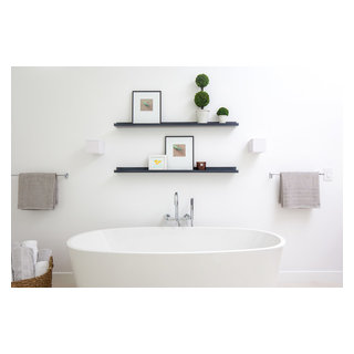 White Walled Bathroom with Standalone Tub and Floating Shelves - Modern -  Bathroom - Sacramento - by Kristen Elizabeth Design | Houzz IE