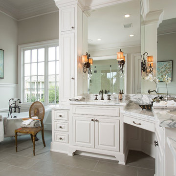 29 - Charleston Master Bathroom