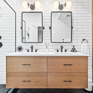 Wicker Park Bathroom