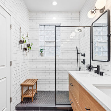 Wicker Park Bathroom