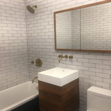 Willamsburg Bathroom