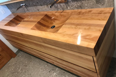 wood counter sink