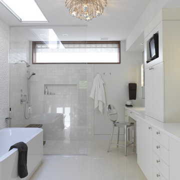 Woodvalley House - Bathroom