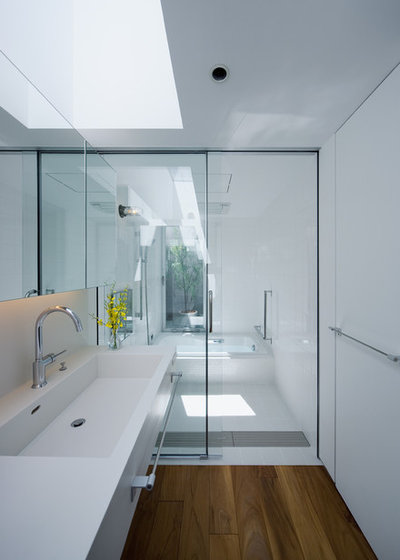コンテンポラリー 浴室 by 大西憲司設計工房