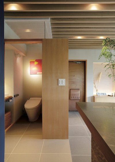 モダン 浴室 by 株式会社ハンズデザイン一級建築士事務所