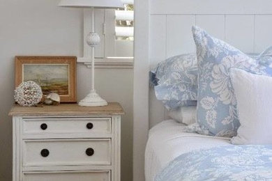 オークランドにあるトラディショナルスタイルのおしゃれな寝室のインテリア