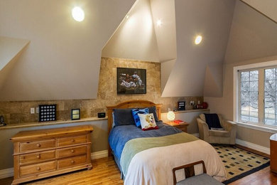 Inspiration for a modern bedroom in Denver.