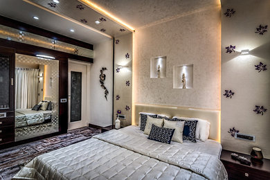 バンガロールにあるコンテンポラリースタイルのおしゃれな寝室のインテリア