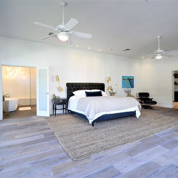 3rd Ave Master Suite