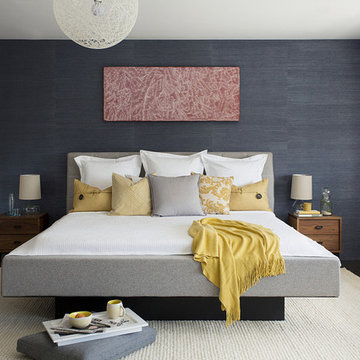 A Blended MDC Wallcovering bedroom.