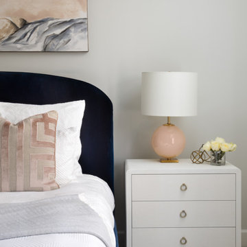 A Master Bedroom to Make You Blush