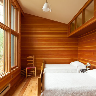 Example of a minimalist guest bedroom design in Minneapolis