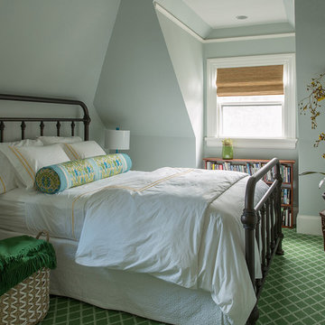 Airy and Bright Guest Suite