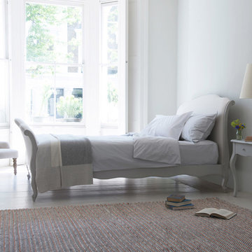 Antoinette bed in Scuffed Grey