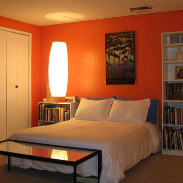 Apartment Bedroom-Art Studio
