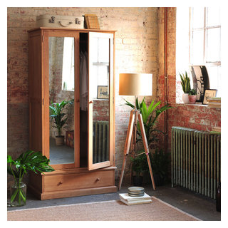 Appleby Oak Double Wardrobe with Mirrors Country Bedroom Other by The Cotswold Company Houzz UK
