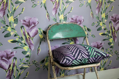 Appledorn Wallpaper in Lilac