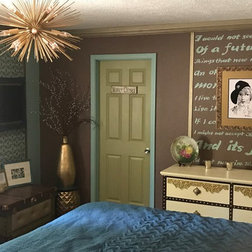 Artist Tribute Retro Guest Bedroom