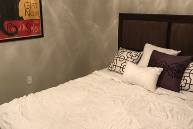 Bedroom - guest bedroom idea in DC Metro