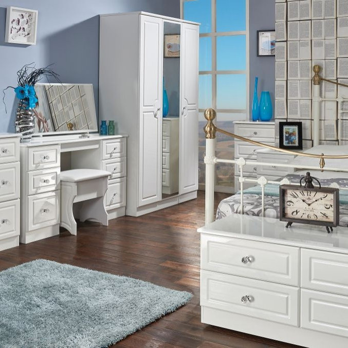 White High Gloss Furniture Photos & Ideas Houzz