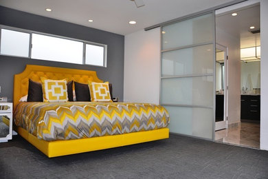 オレンジカウンティにあるコンテンポラリースタイルのおしゃれな寝室のインテリア
