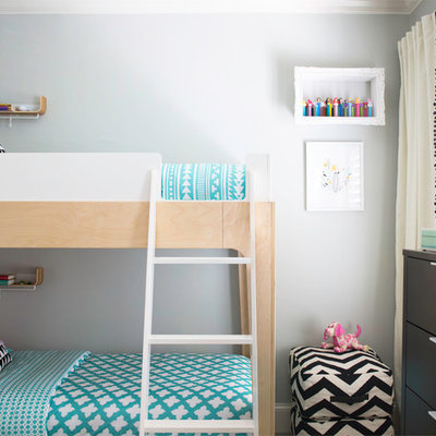 Bedroom - mid-sized contemporary guest bedroom idea in Atlanta with gray walls