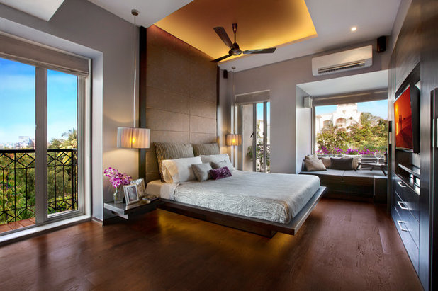 Contemporary Bedroom Bathija Residence